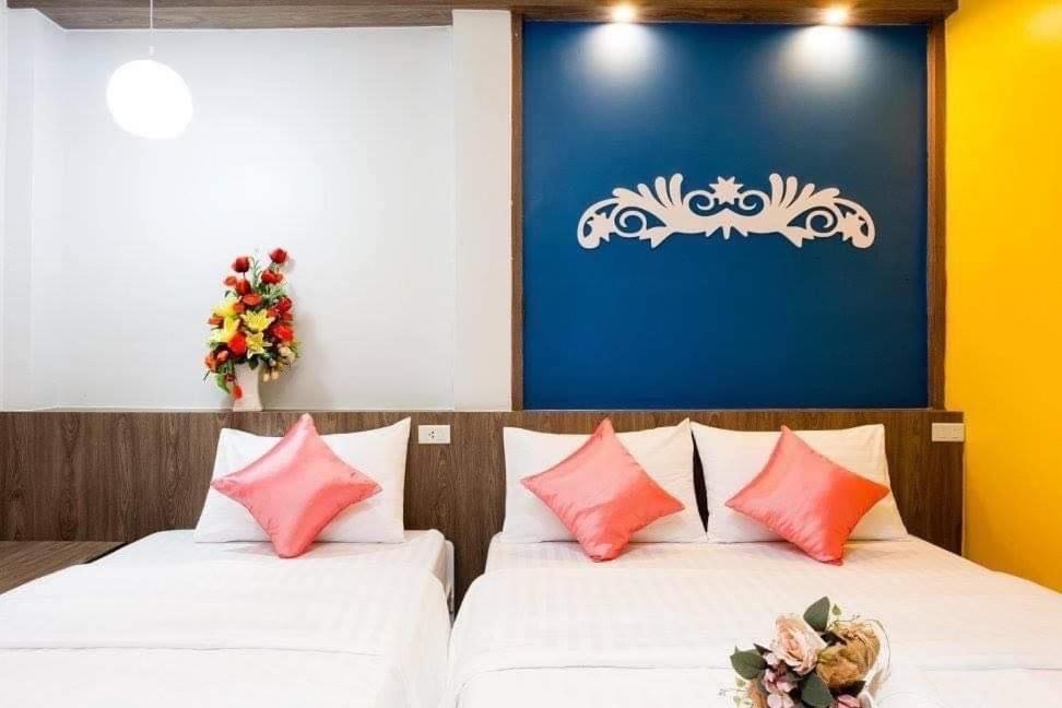 Anh Anh Homestay Bangkok Bagian luar foto