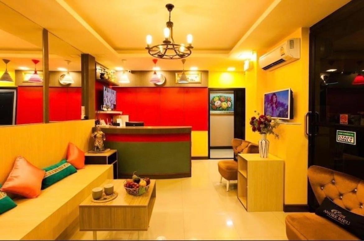 Anh Anh Homestay Bangkok Bagian luar foto